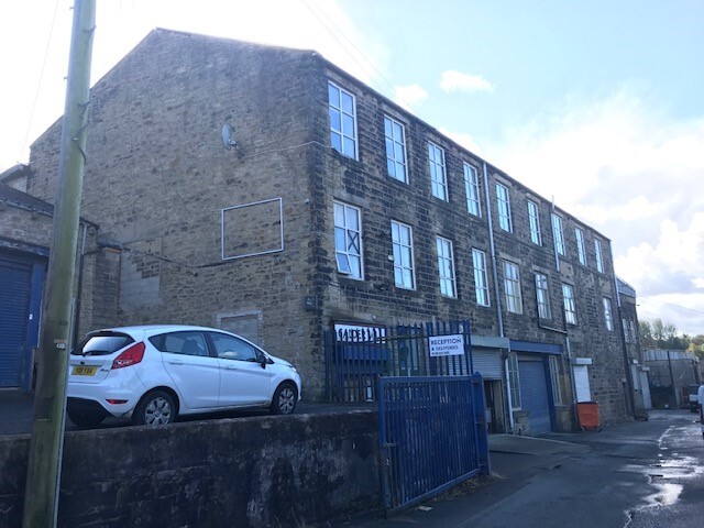 Lenches Rd, Colne for lease - Building Photo - Image 1 of 2