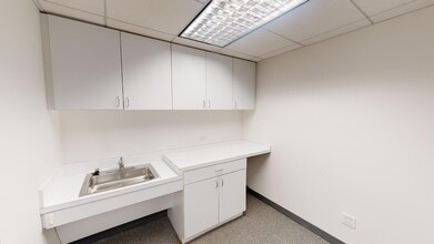 1 N La Salle St, Chicago, IL for lease Interior Photo- Image 2 of 3