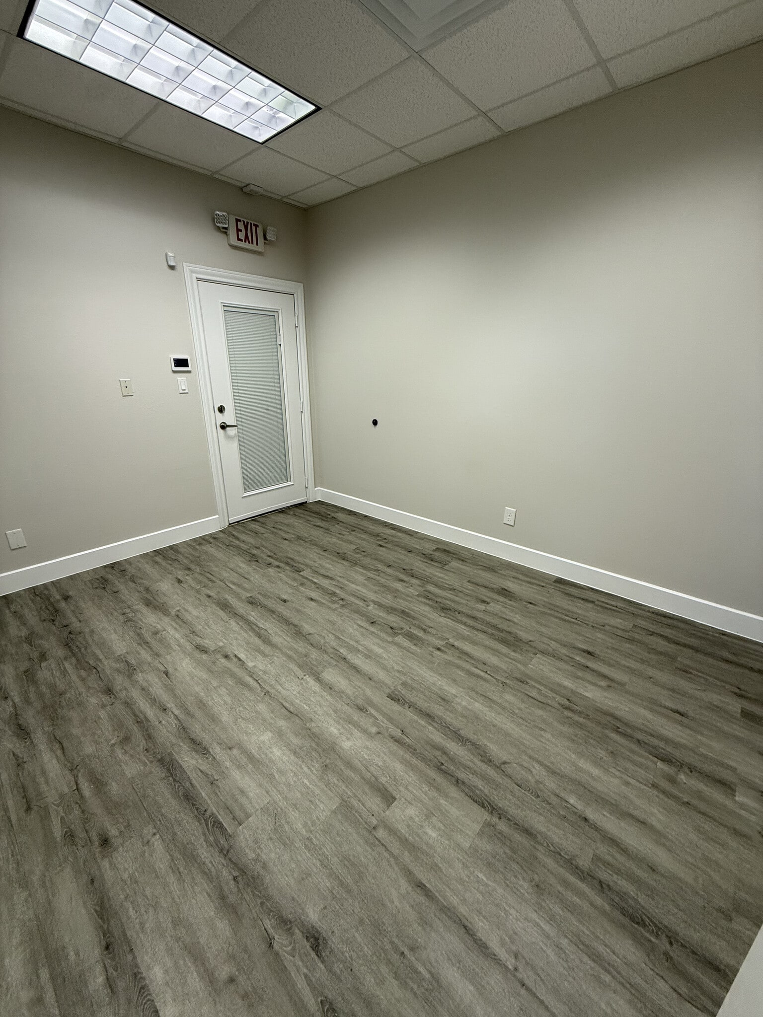 7115 FM 2920, Spring, TX for lease Interior Photo- Image 1 of 24