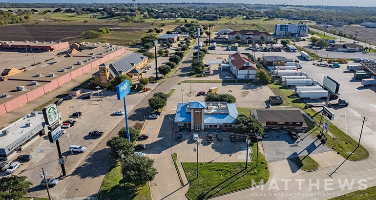 203 I 35 Hwy NE, Hillsboro, TX for sale - Building Photo - Image 1 of 1