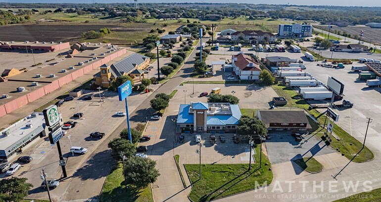 203 I 35 Hwy NE, Hillsboro, TX for sale Building Photo- Image 1 of 1