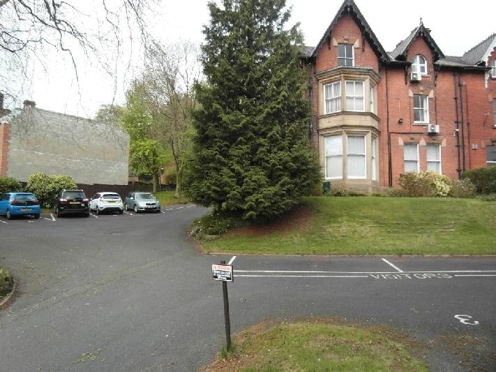 52 Preston New Rd, Blackburn for sale Primary Photo- Image 1 of 1