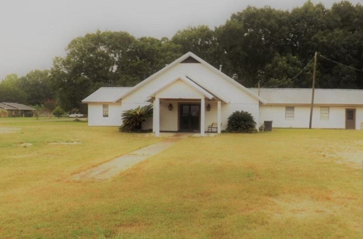 205 W 8th Ave, Oberlin, LA 70655