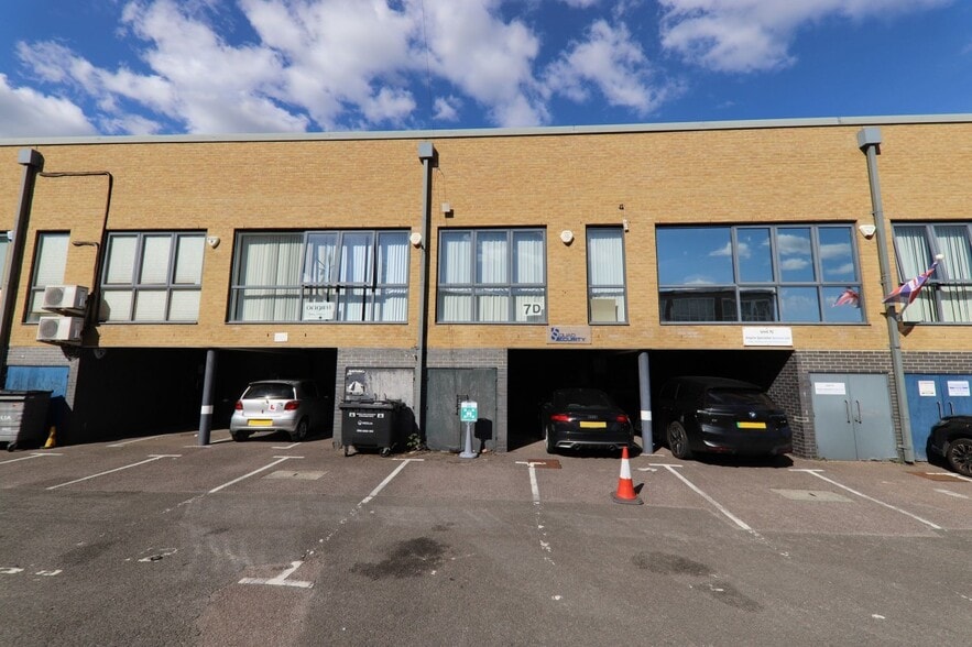 Acme Rd, Watford for sale - Building Photo - Image 3 of 3