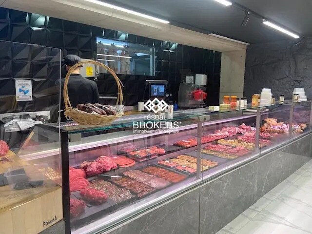 Retail in Montreuil for sale Interior Photo- Image 1 of 2