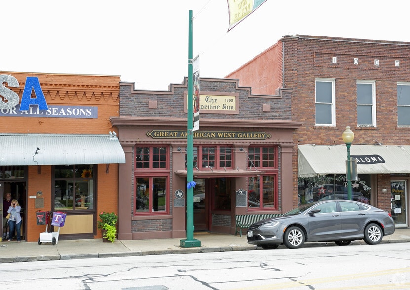 332 S Main St, Grapevine, TX for sale - Primary Photo - Image 1 of 1