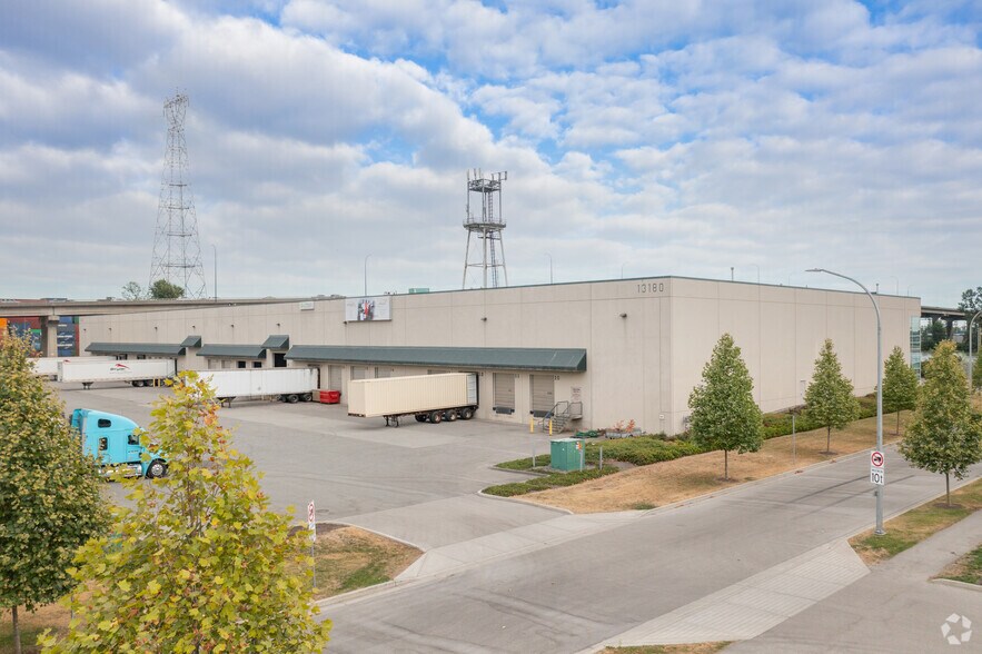 13180 Mitchell Rd, Richmond, BC for lease - Building Photo - Image 3 of 6