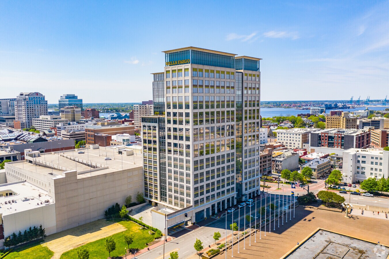 440 Monticello Ave, Norfolk, VA 23510 Retail for Lease