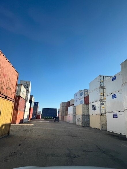 850 92nd Ave, Oakland, CA for lease - Building Photo - Image 1 of 7