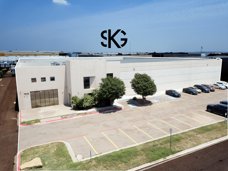 13113 Spivey Dr, Laredo, TX for sale - Building Photo - Image 3 of 4