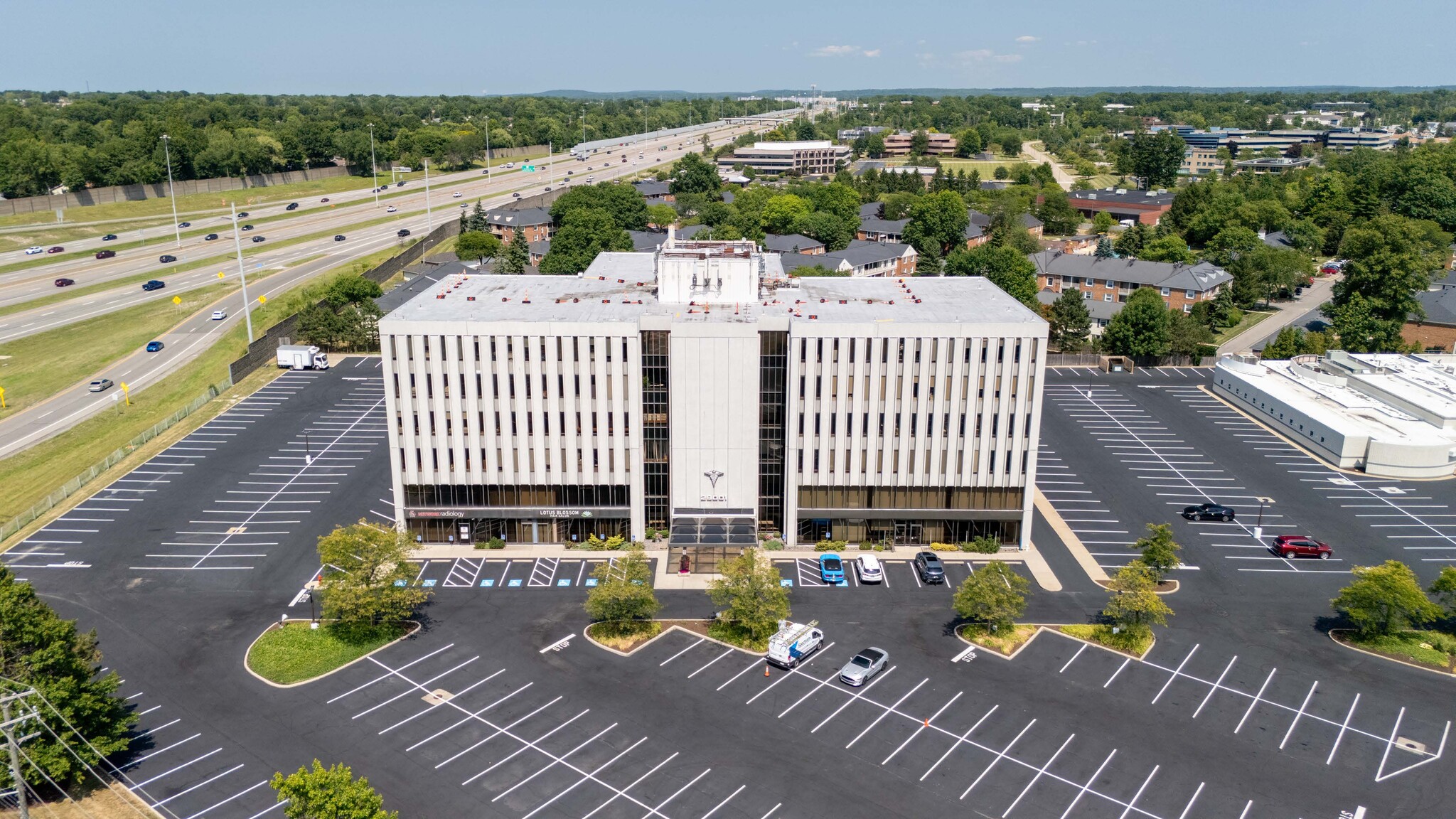 29001 Cedar Rd, Lyndhurst, OH for lease Building Photo- Image 1 of 19