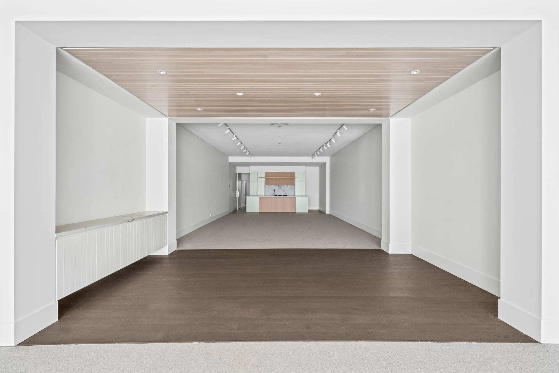882A Pittwater Rd, Dee Why for lease Interior Photo- Image 1 of 3