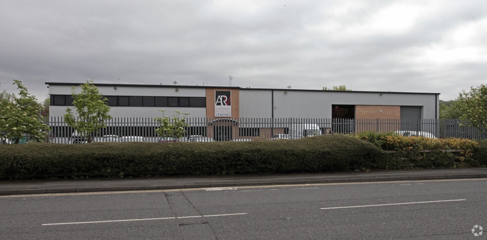 Earlsway, Gateshead for lease - Primary Photo - Image 1 of 3