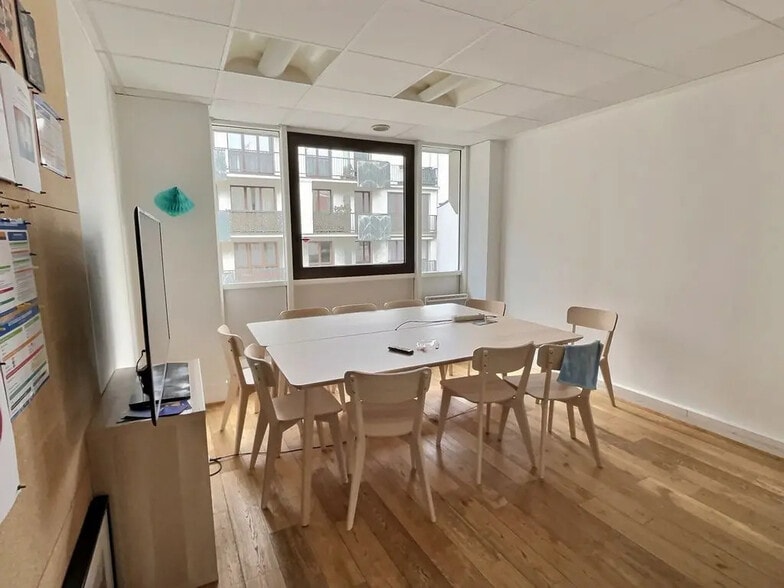 67 Rue Blomet, Paris for lease - Interior Photo - Image 2 of 7