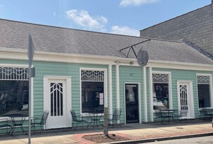 229 Elm St, Ludlow KY - Parking Garage