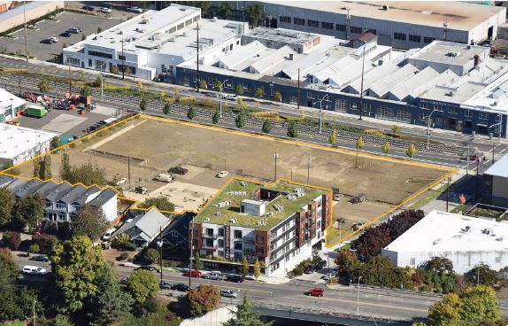 SE 17th Avenue & SE Schiller St, Portland, OR for sale - Building Photo - Image 3 of 4