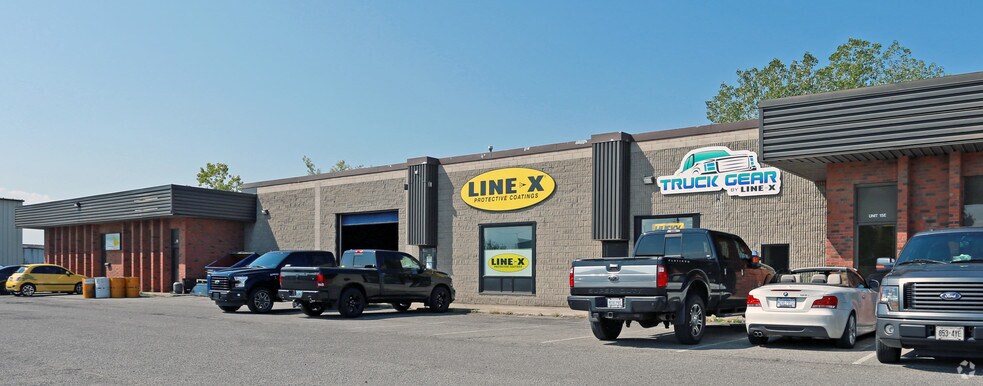 15 Neilson Ave, St Catharines, ON for sale - Primary Photo - Image 1 of 1