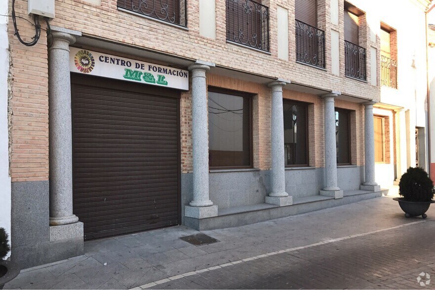 Calle Real, 3, Villaluenga de la Sagra, Toledo for lease - Building Photo - Image 1 of 3