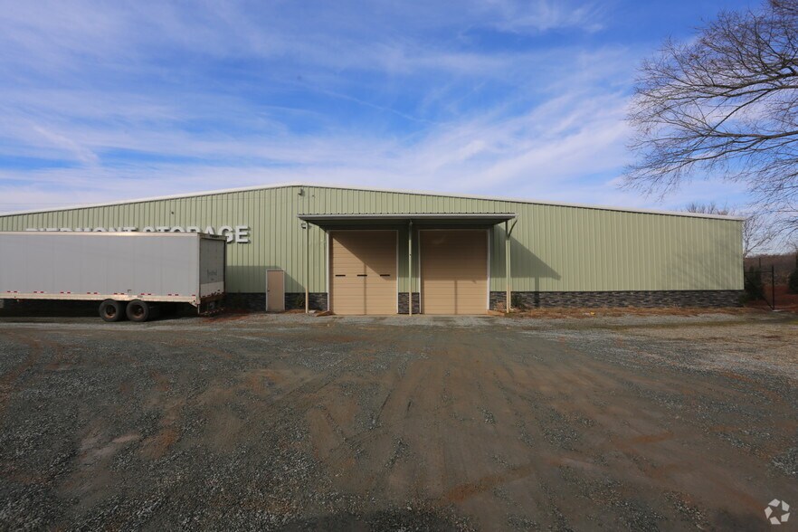 813 W Center St, Mebane, NC for sale - Primary Photo - Image 1 of 1