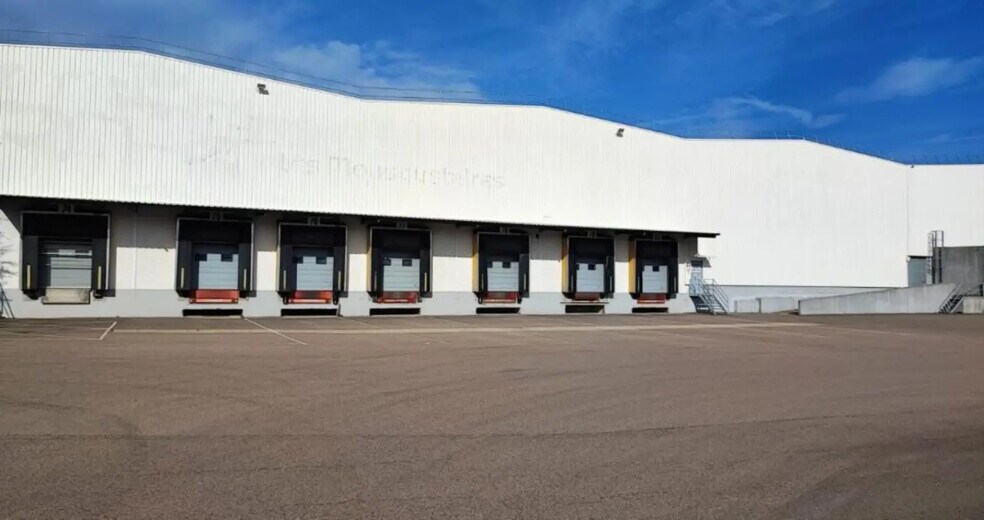 Industrial in Rochefort-sur-Nenon for lease - Building Photo - Image 2 of 8
