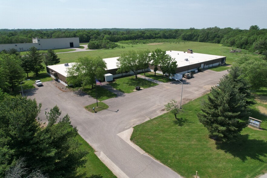 2250 N Main St, Clinton, IN for sale - Aerial - Image 1 of 1