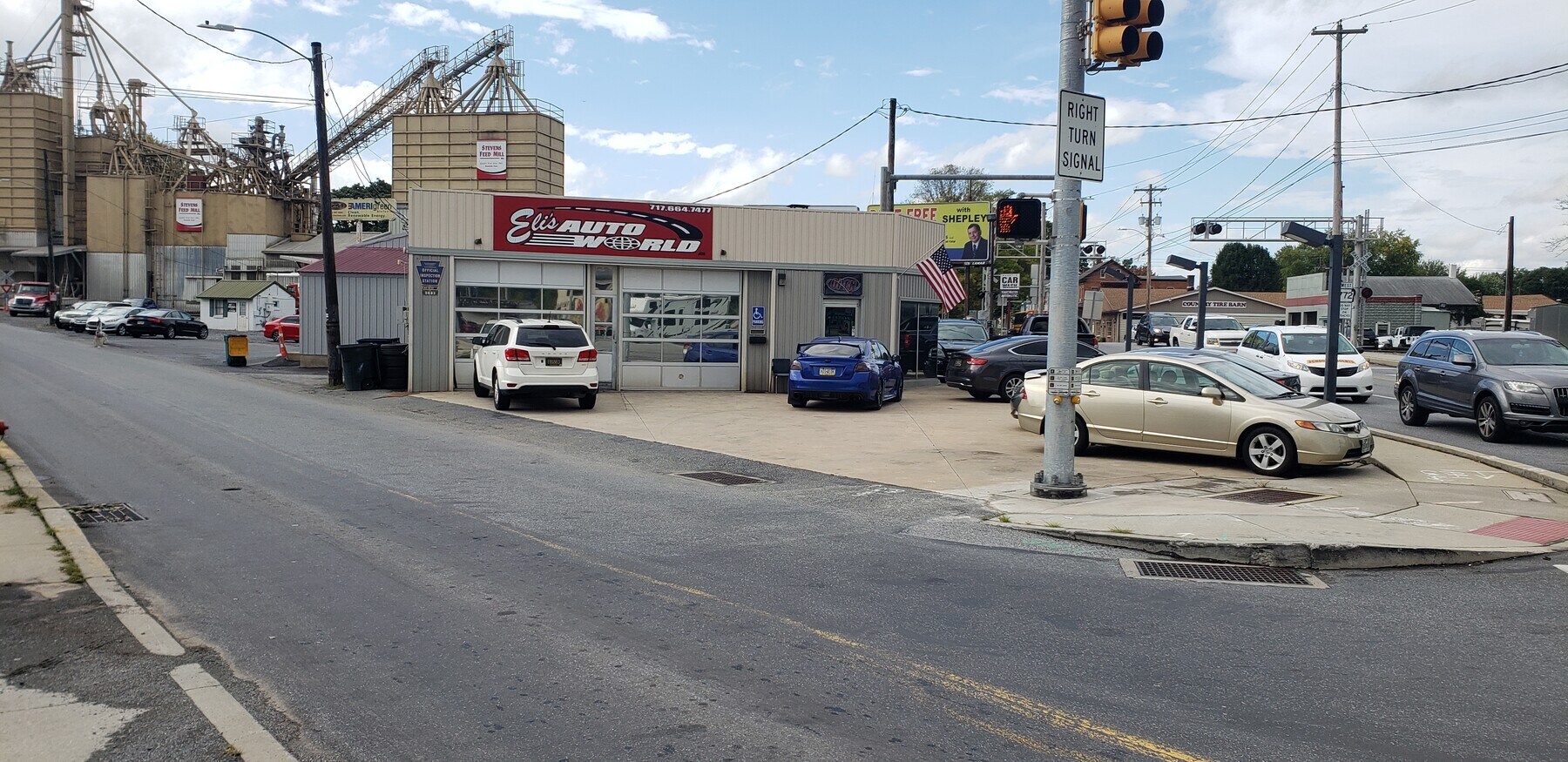 246 S Main St, Manheim, PA 17545