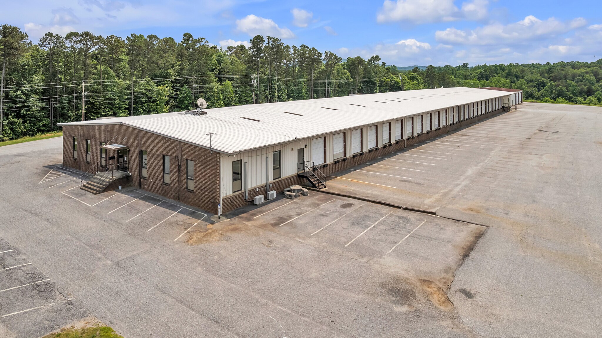 9500 Synergy way, Hildebran, NC for sale Primary Photo- Image 1 of 1