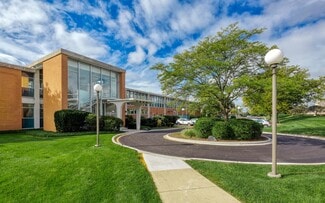 More details for 810 Jorie Blvd, Oak Brook, IL - Office for Lease