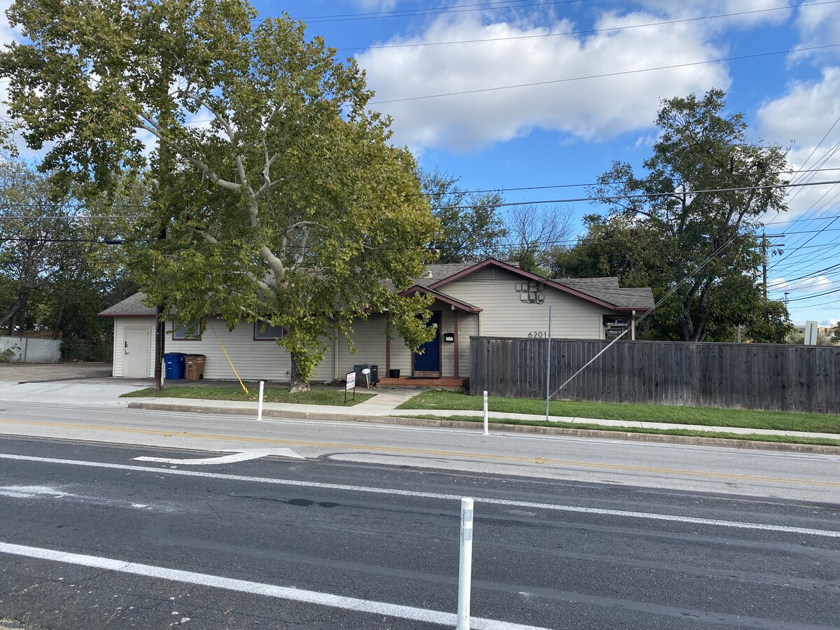 6201 Guadalupe St, Austin, TX 78752 | LoopNet