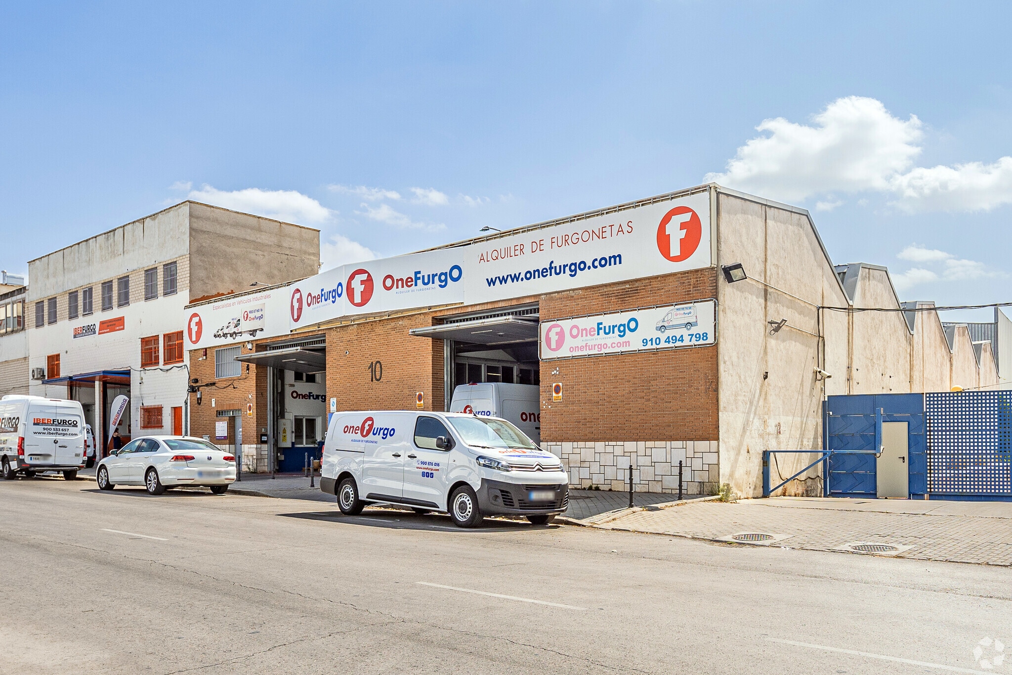 Calle de Gamonal, 10, Madrid, Madrid for sale Primary Photo- Image 1 of 3