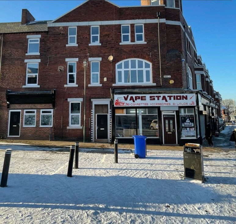 154-168 Laygate, South Shields for sale Primary Photo- Image 1 of 1