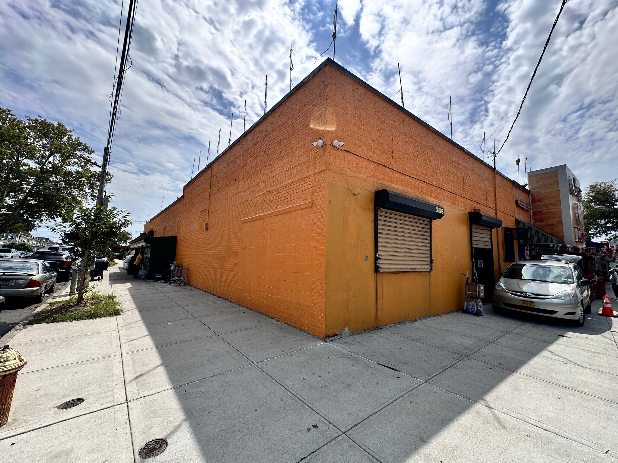 20618 Hollis Ave, Queens Village, NY for lease Primary Photo- Image 1 of 7