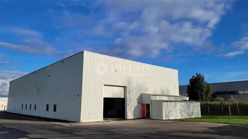 Flex in Sainte-Luce-sur-Loire for lease - Building Photo - Image 3 of 12