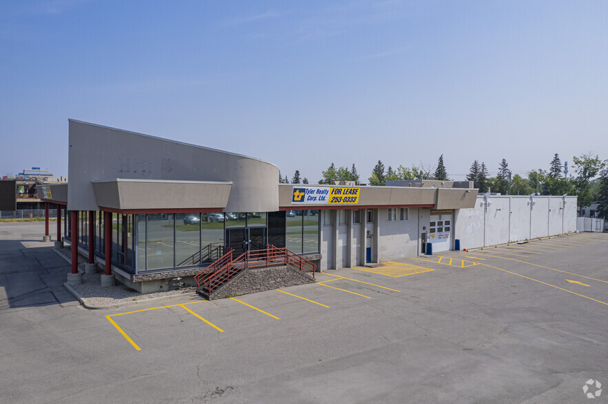 7330 Macleod Trl SE, Calgary, AB for lease - Building Photo - Image 1 of 5