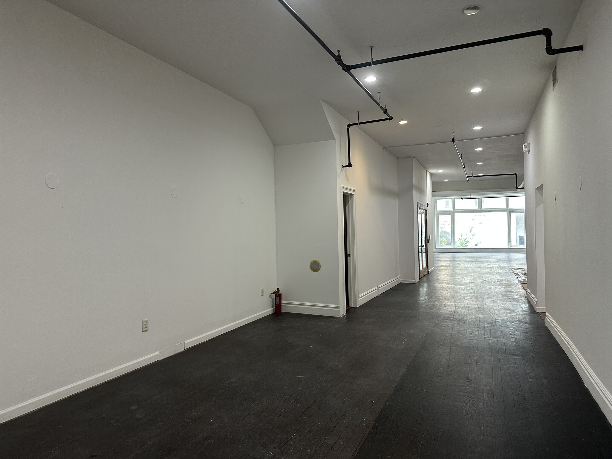 1519 Walnut St, Philadelphia, PA for lease Building Photo- Image 1 of 11
