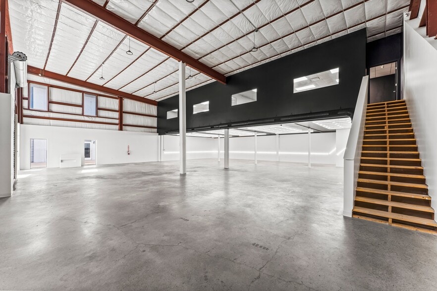 32415 Tamina Rd, Magnolia, TX for lease - Interior Photo - Image 3 of 22