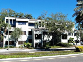 3333 W Kennedy Blvd, Tampa, FL for lease Building Photo- Image 2 of 15