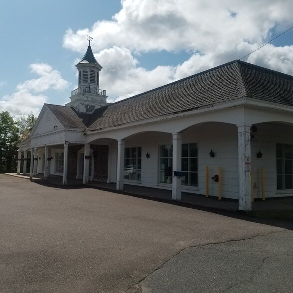 5028 Miller Trunk Hwy, Duluth, MN for sale - Building Photo - Image 1 of 1