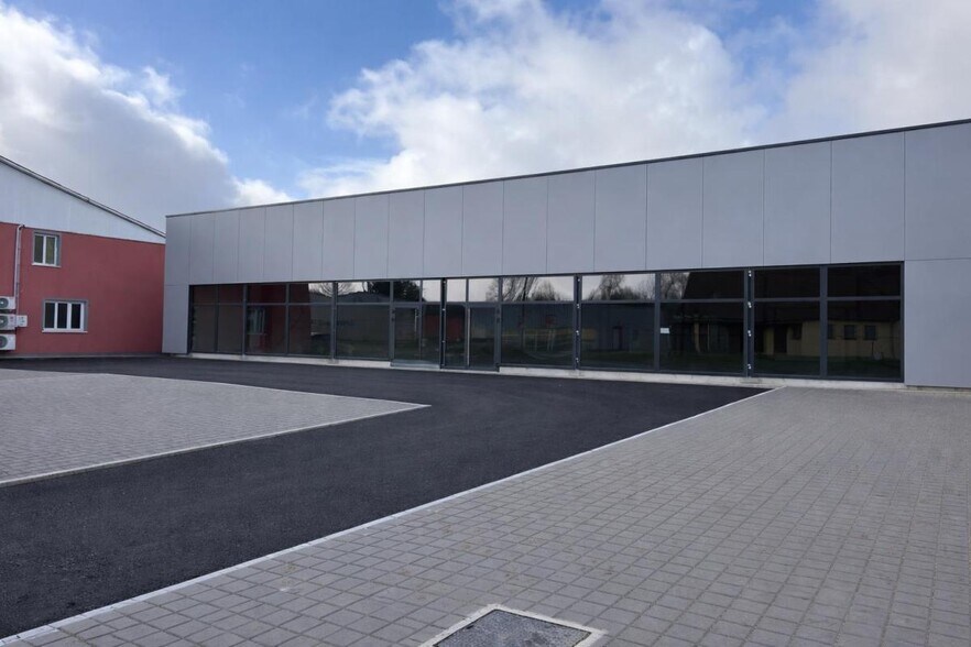 Retail in Sarreguemines for sale - Building Photo - Image 2 of 8