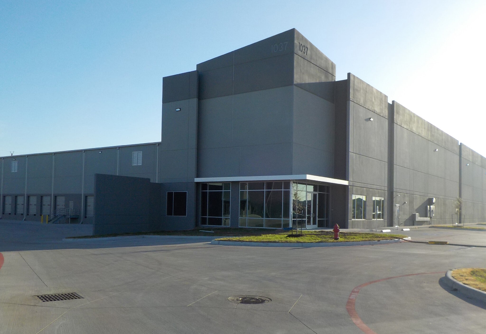 225 Distribution Center, Pasadena, TX for lease Building Photo- Image 1 of 3