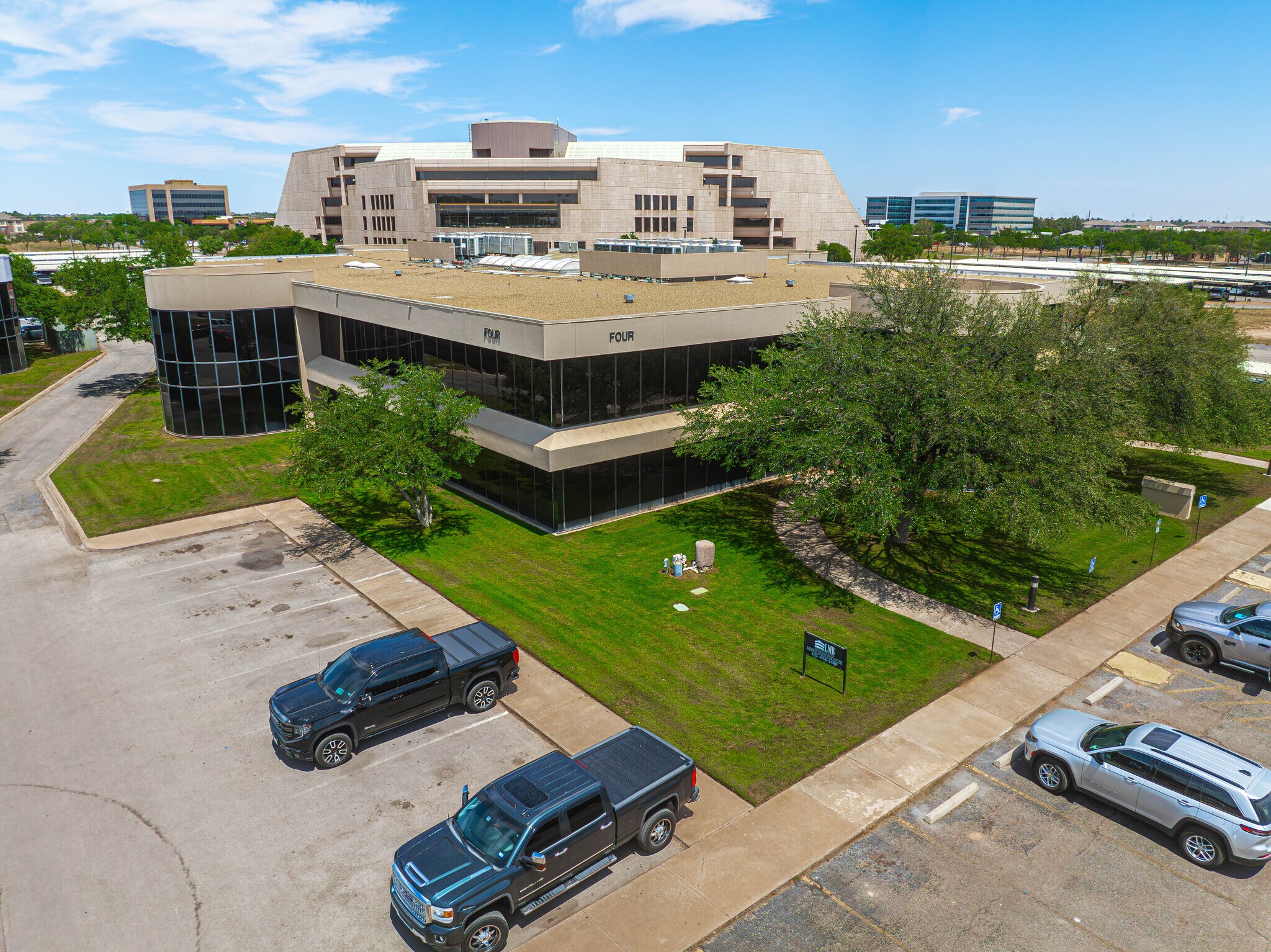 3300 N A St, Midland, TX for lease Interior Photo- Image 1 of 27