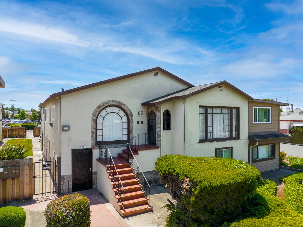 20032007 Florida St, Vallejo, CA 94590  7.4% Current Cap & No City