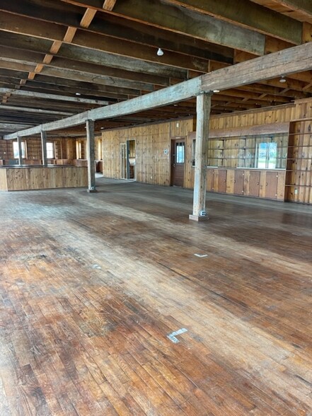 9133 Warren H Abernathy Hwy, Spartanburg, SC for lease - Interior Photo - Image 2 of 2