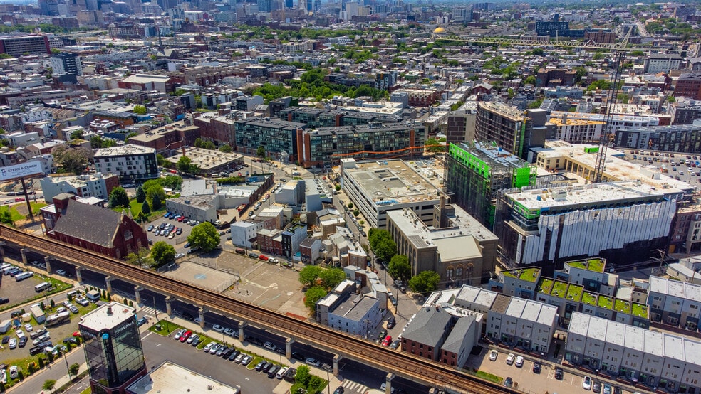 1068 N Front St, Philadelphia, PA for sale - Building Photo - Image 2 of 18