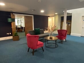 4 Queen St, Bath for lease Interior Photo- Image 1 of 10