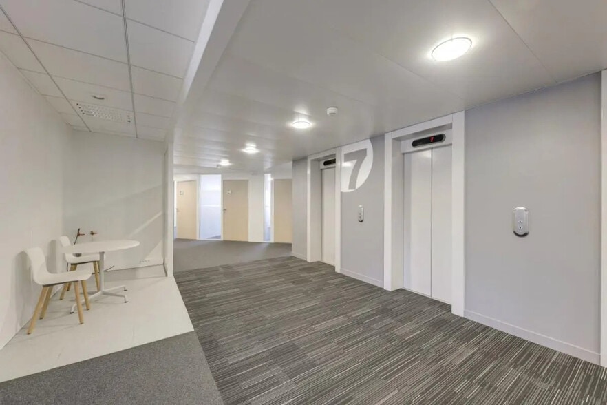 30 Rue Pasteur, Suresnes for lease - Building Photo - Image 3 of 6