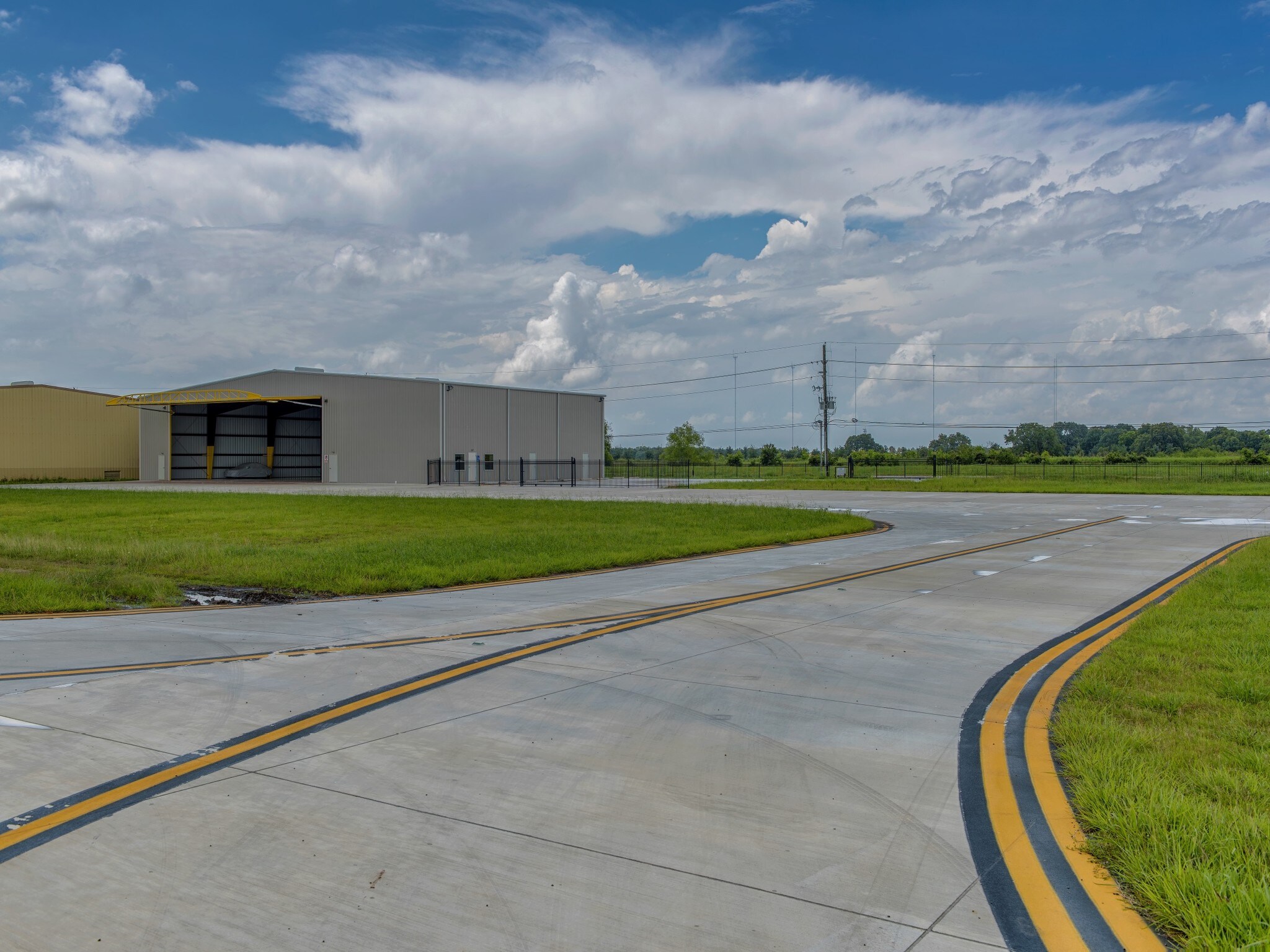 915 McKeever Rd, Arcola, TX for sale Primary Photo- Image 1 of 1