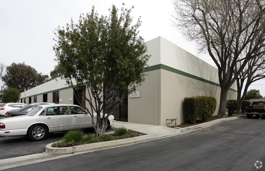 25510 Avenue Stanford, Valencia, CA for lease - Building Photo - Image 2 of 7