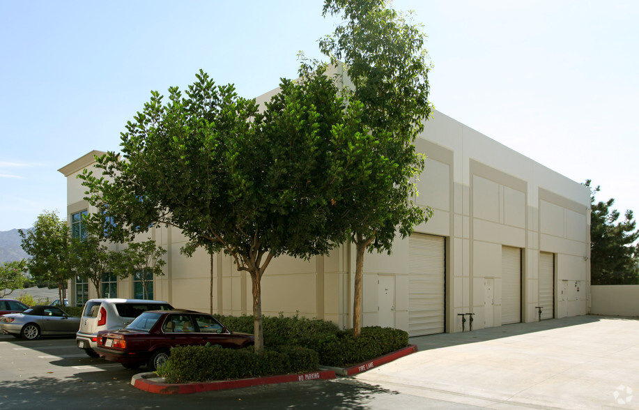 26180 Enterprise Way, Lake Forest, CA for lease - Building Photo - Image 3 of 4