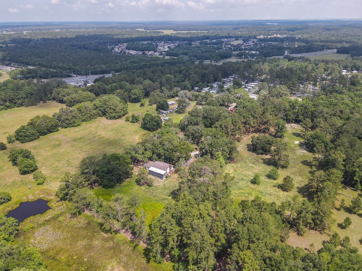 18340 Powell Rd, Brooksville, FL 34604 18340A Powell Road